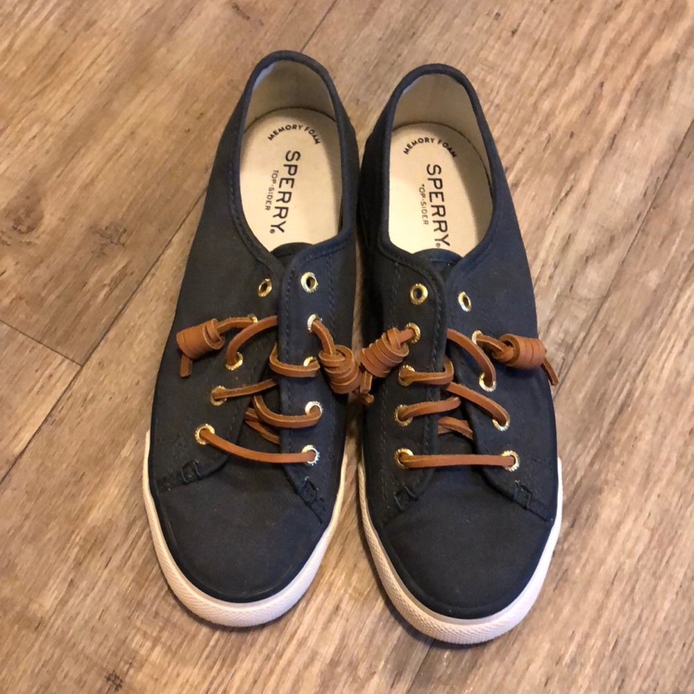 Sperry Sneakers